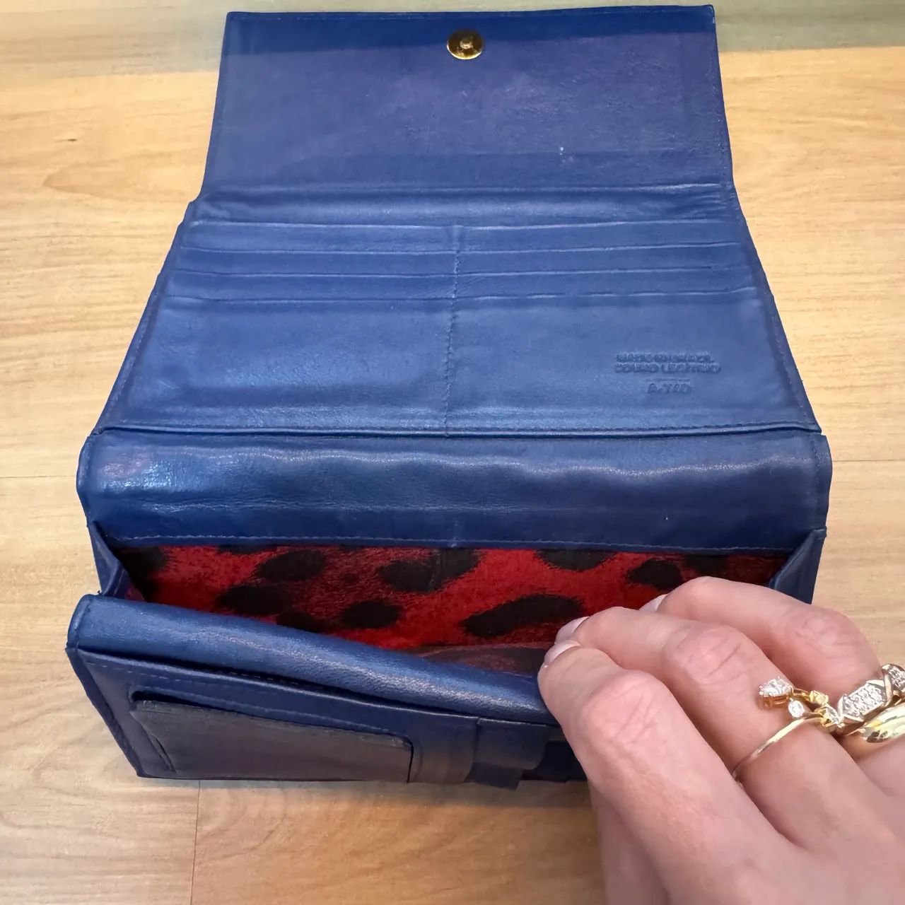 CARTEIRA LUZ DA LUA ORIGINAL COURO LEGÍTIMO AZUL - Foto 4