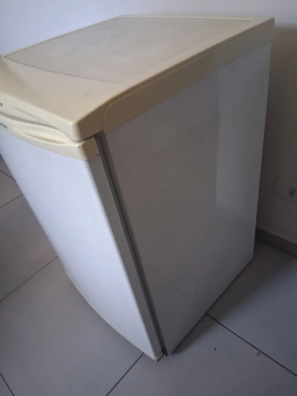 Frigobar Electrolux 135 L  - Foto 2
