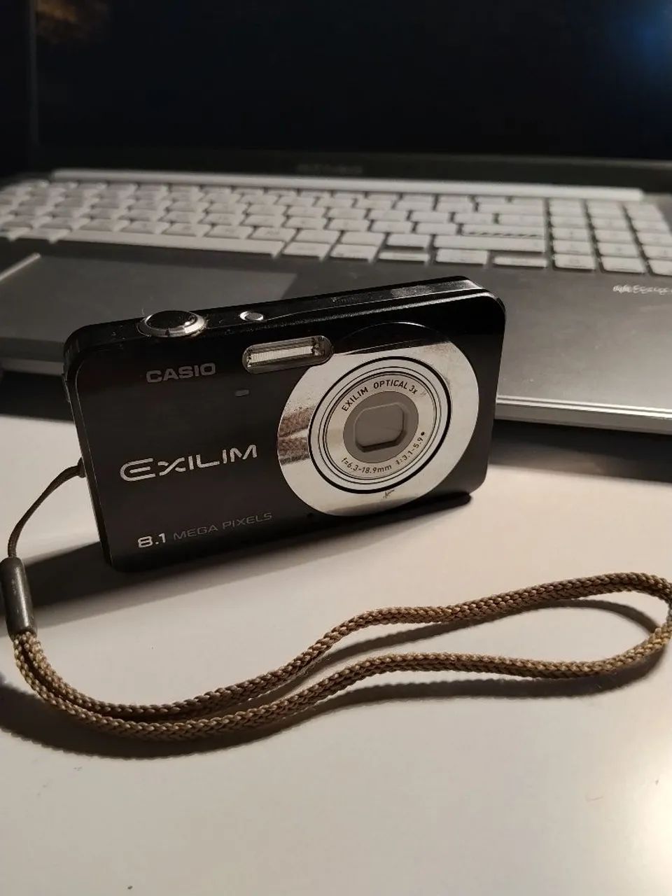 Casio Exilim Camera432957447031367680