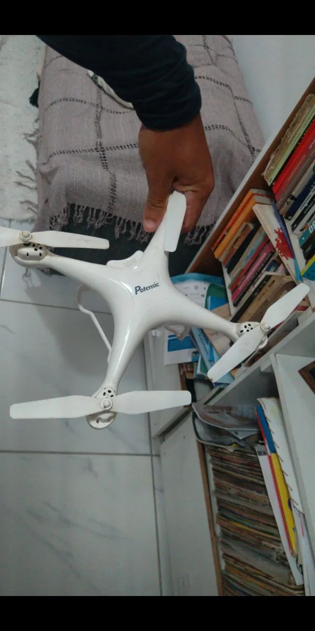 Troco ou Vendo Drone Potensic - Foto 3
