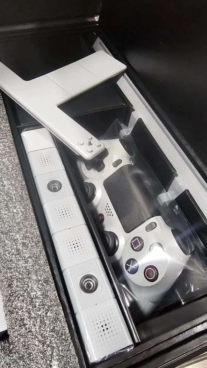 Ps4 20th Anniversary - Foto 3
