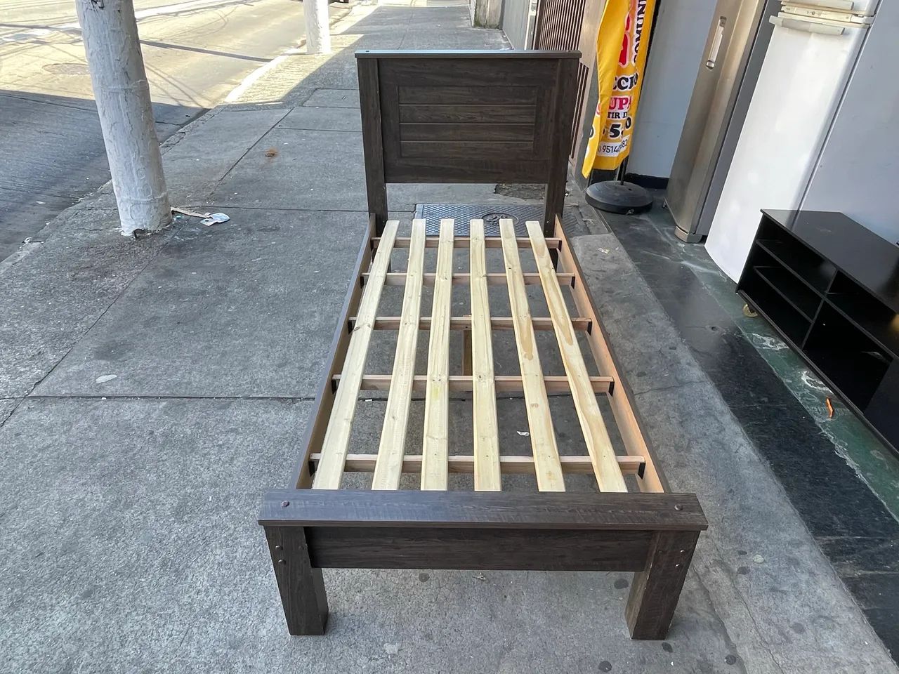 Cama de Solteiro de Madeira - Foto 3
