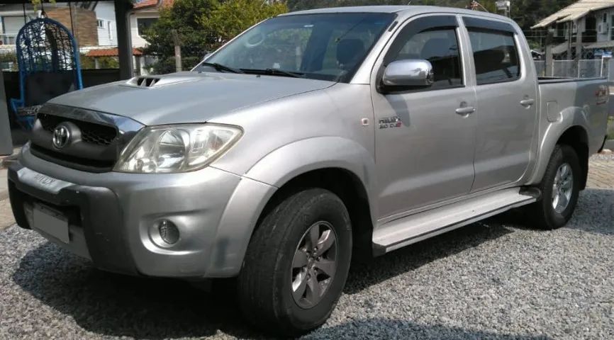 Toyota Hilux CD SRV 4X4 3.0 2011