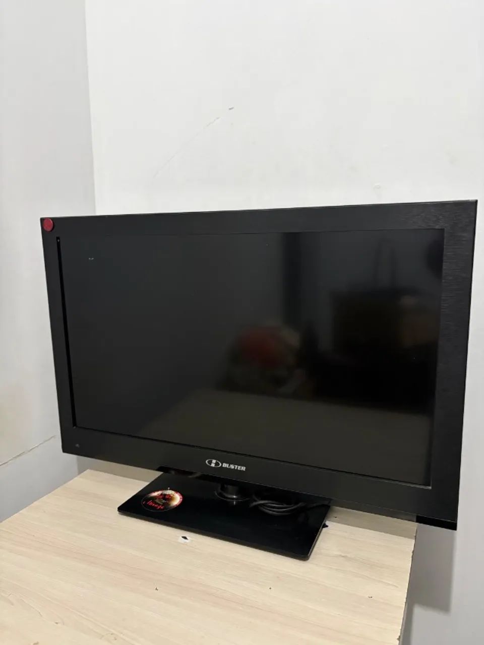 Vendo TV 32 polegadas Buster - Foto 2