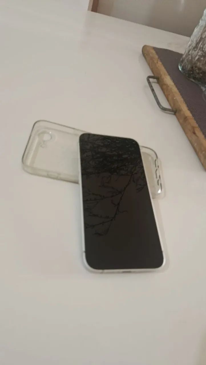 iPhone 16e 128GB ? 99% Bateria ? Impecável - Foto 3