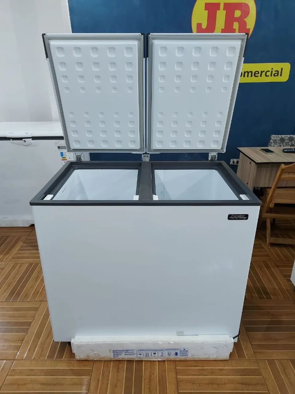 Freezer Esmaltec Novo 320 litros  - Foto 3
