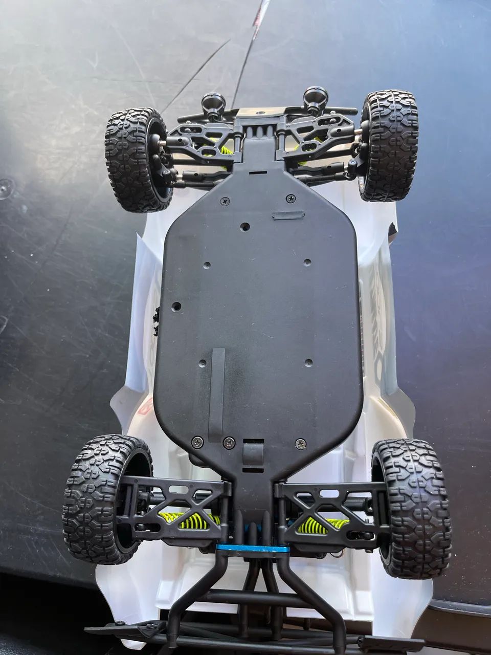 Automodelo Elétrico Duratrax Vendetta SC 1/18  - Foto 3