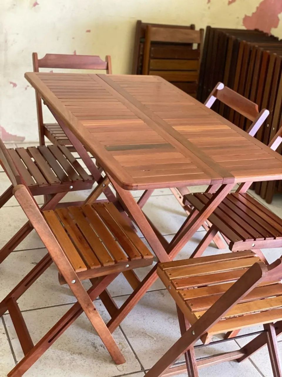 Kit de mesa com 4 cadeiras. Dobráveis  - Foto 4