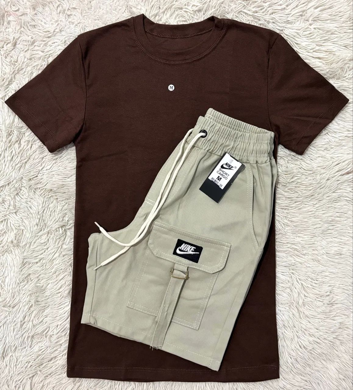 Kit Camisa Canelada e Bermuda Zíper 