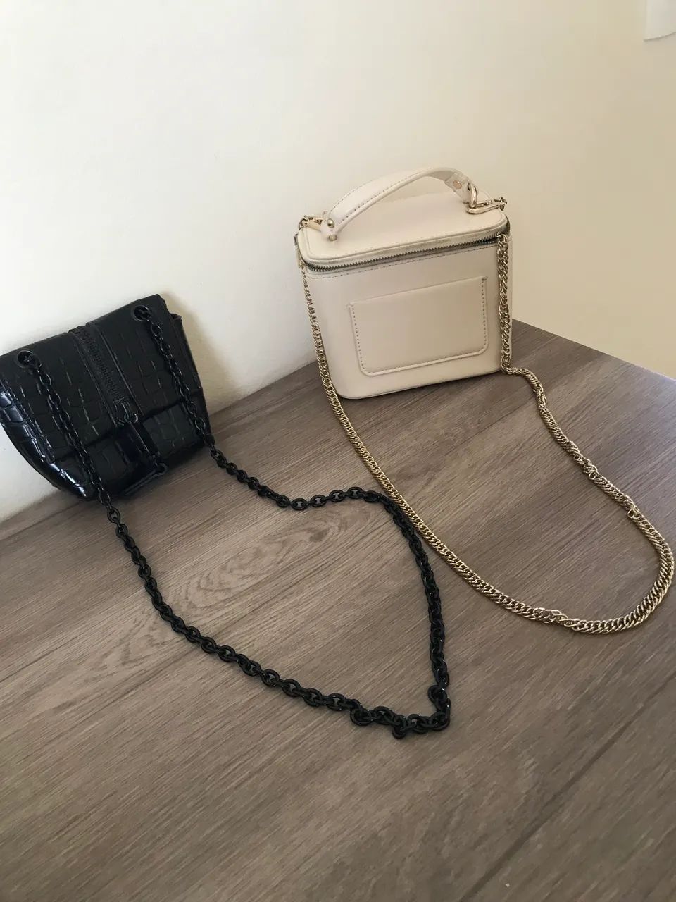 Mini bolsa Zara e John John