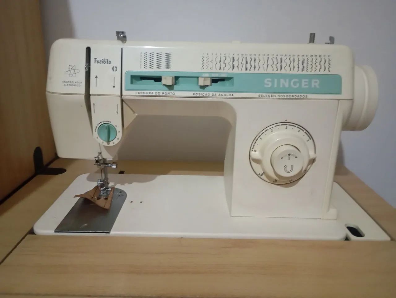 Máquina de Costura  - Foto 3
