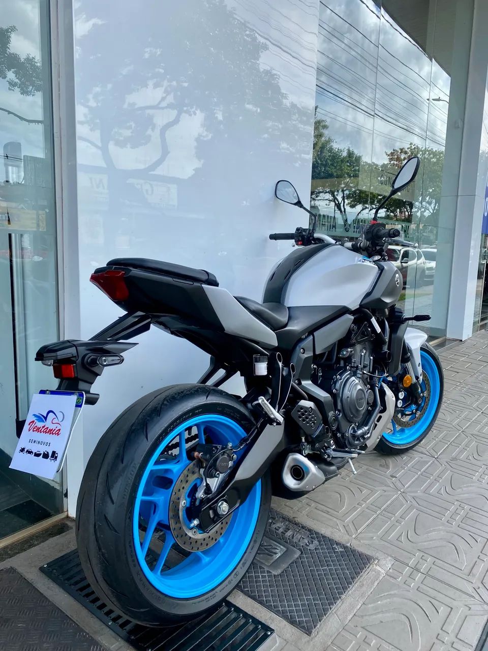 YAMAHA MT-07 2026 - Foto 3