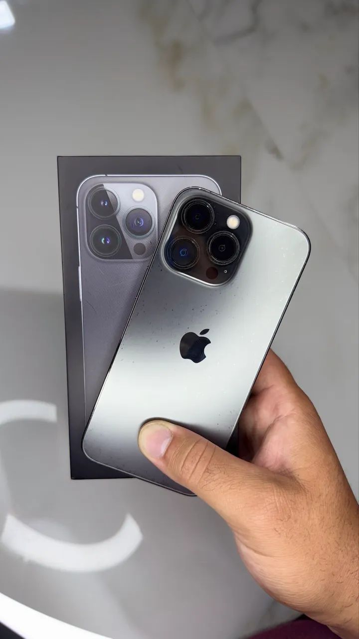 iPhone 13 Pro 256gb com caixa impecável - Celulares e Smartphones