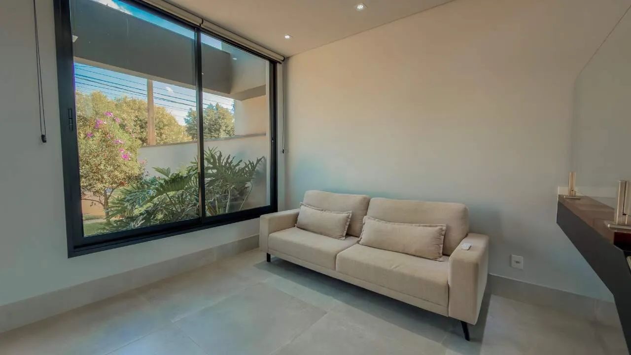 Casa em condomínio Margarida de Holstein com 3 quartos e 256 m² - Foto 2
