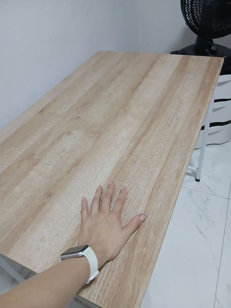 Mesa/ escrivaninha em excelente estado - Foto 3