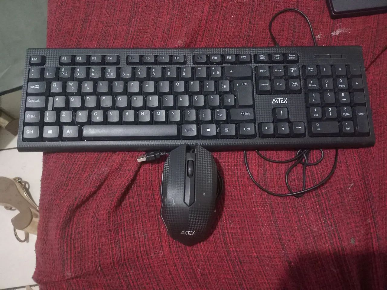 Kit Teclado + Mouse ATEK - Em ótimo estado