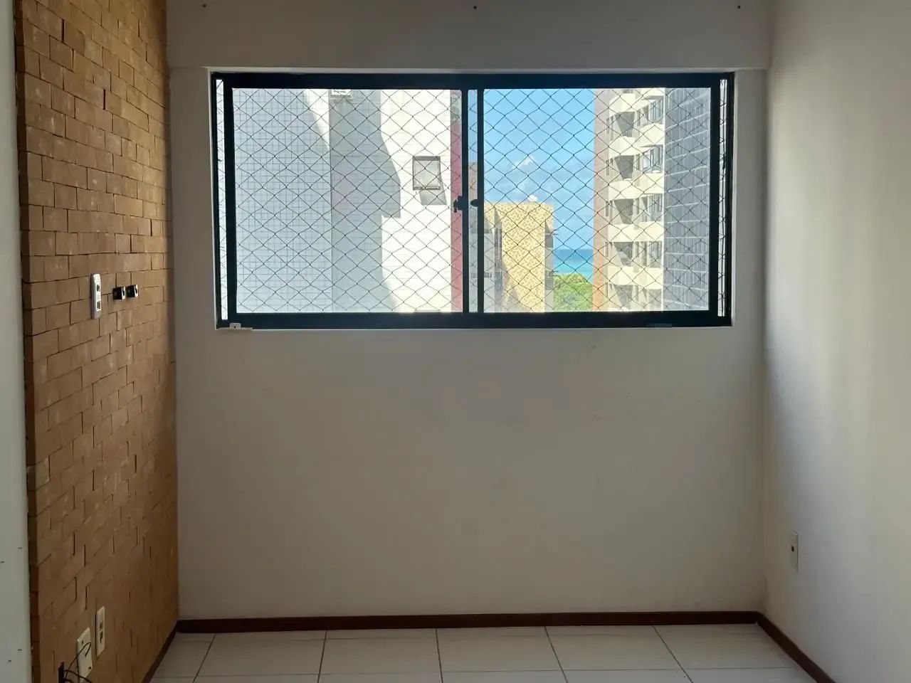 ALUGO APARTAMENTO NA PONTA VERDE - Foto 3