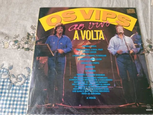 LP (Disco de vinil) Os Vips: A volta ao vivo - Jovem Guarda - novíssimo!