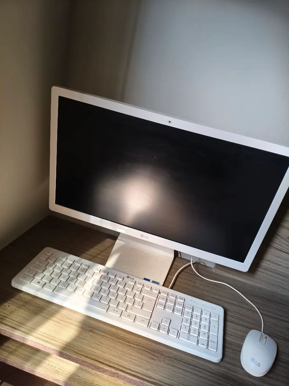 Computador Windows 10 pro, All in One - Foto 2