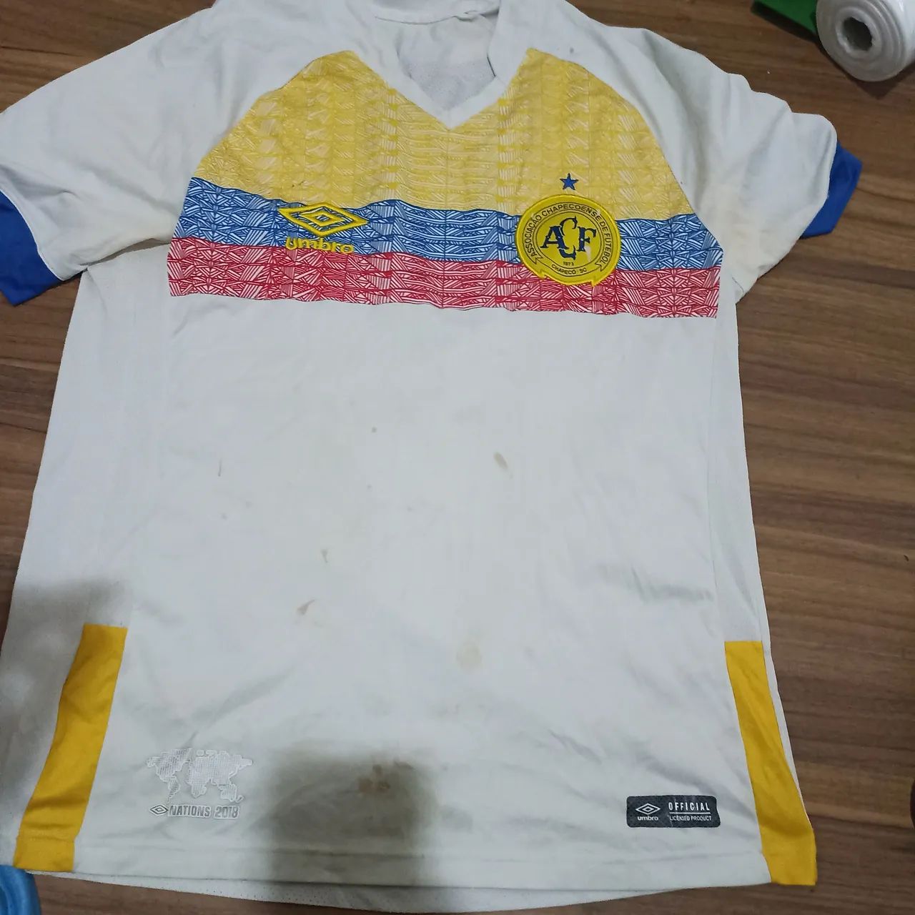 camisa da chapecoense Colômbia 