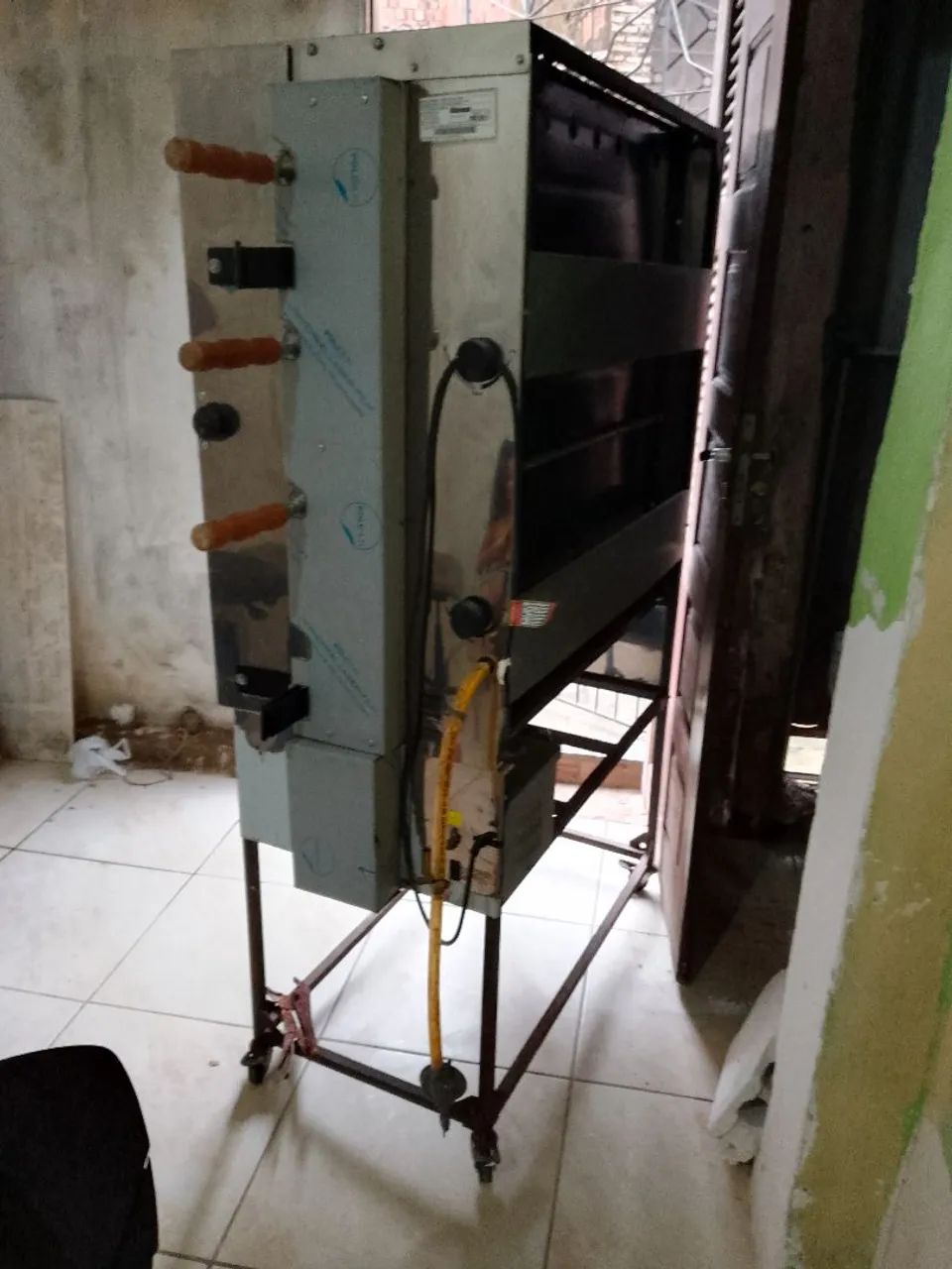 Máquina de assar frango  - Foto 4