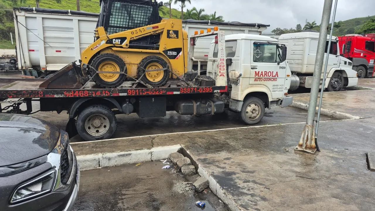Mini carregadeira (bobcat) - Foto 2