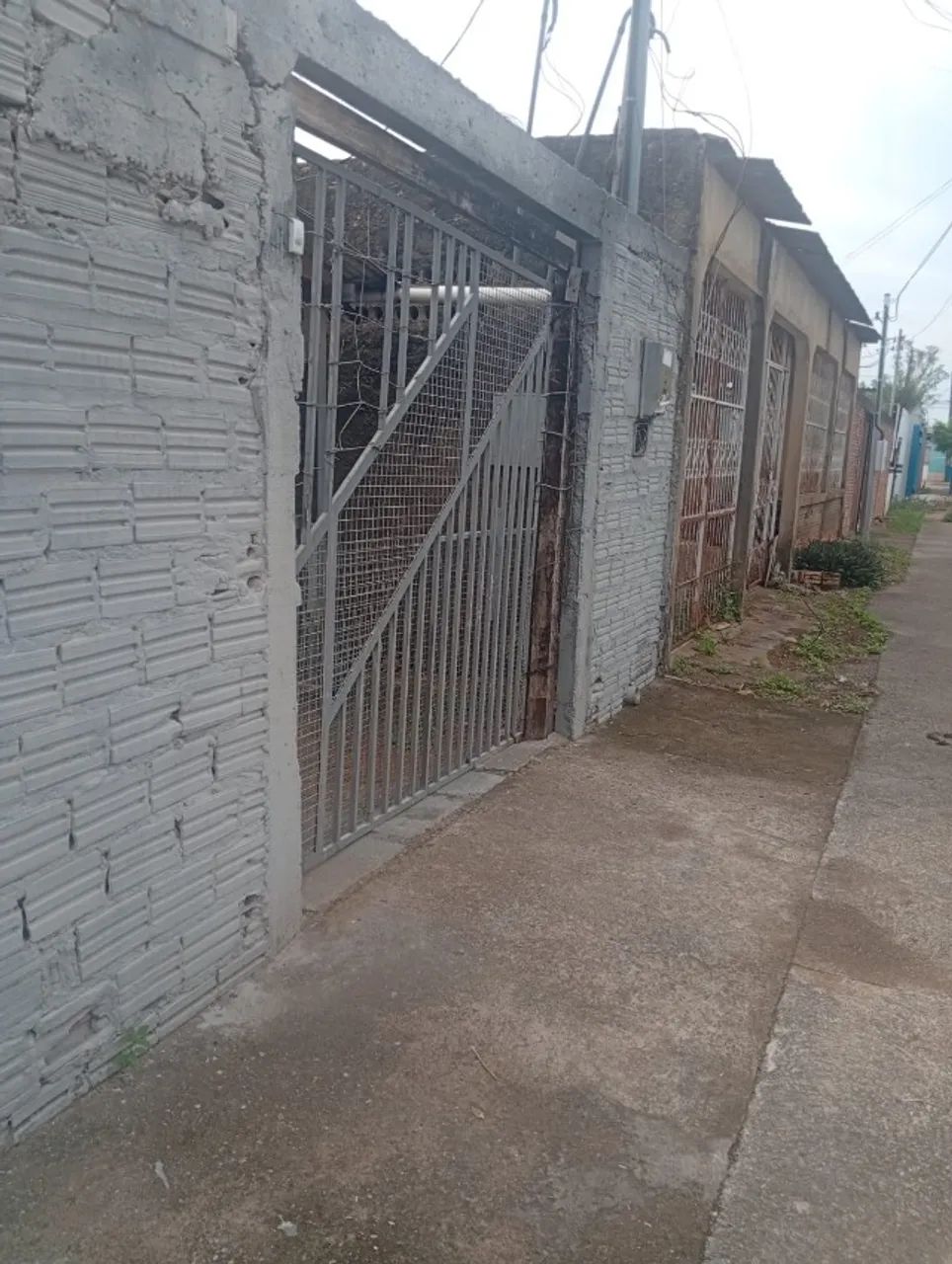 vende se uma casa no bairro jk2 - Foto 5