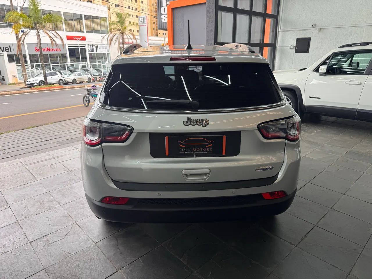 Jeep Compass Longitude 2.0 4X2 Flex 16V Aut. 2018 - Foto 5