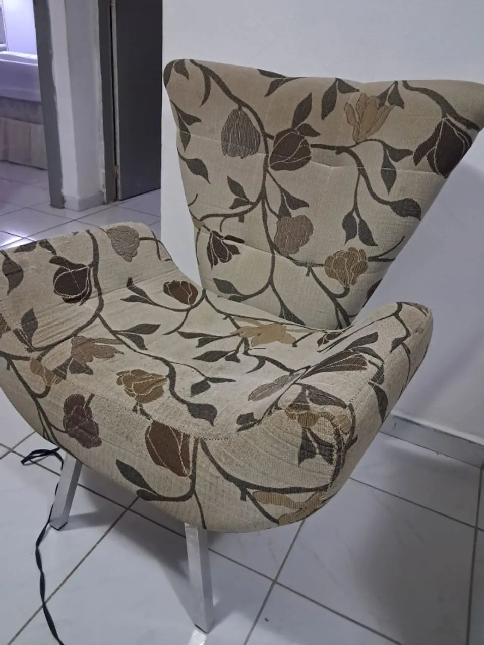 Sofá 2 lugares e poltrona 