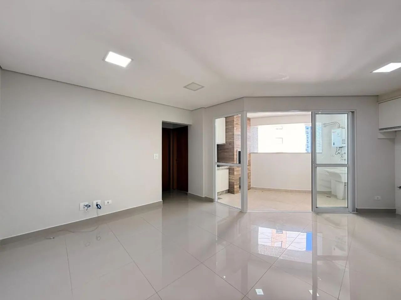 Apartamento à venda em Maringá, Zona 07, com 2 quartos, com 72.61 m², São Gabriel - Foto 3