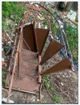 Escada em Ferro - Foto 3