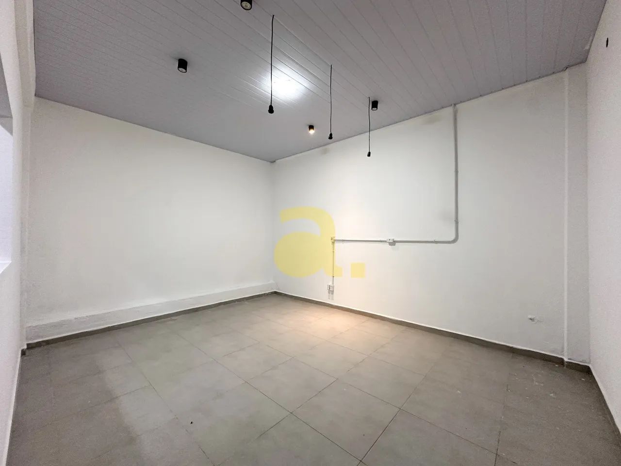 SALA COMERCIAL PARA ALUGAR 20M² - VILA NOVA, BLUMENAU