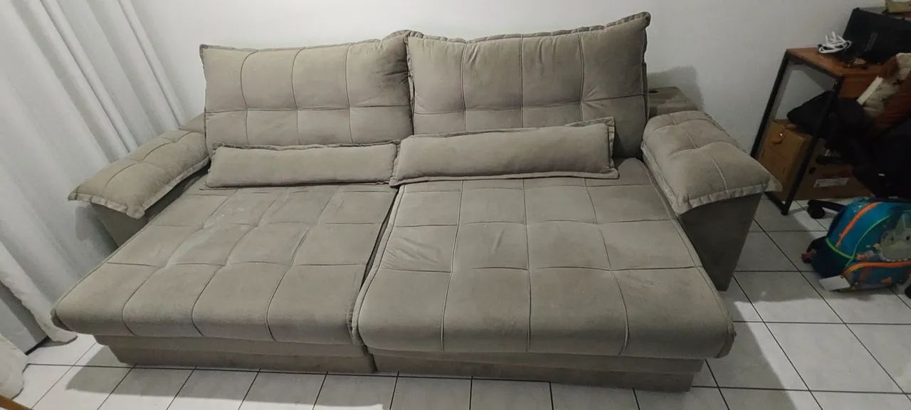Vendo sofá retrátil 6 lugares - 2,90m