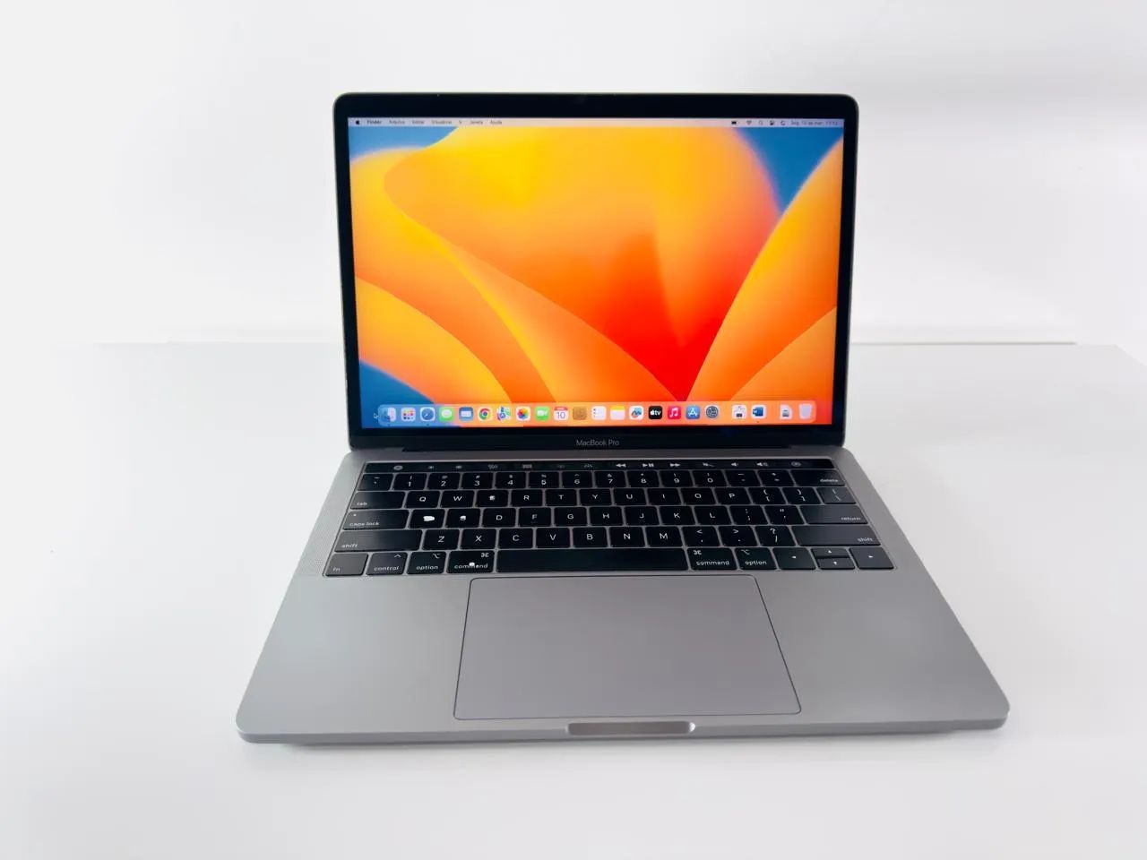 MacBook Pro 2020-I5-16GB Ram-SSD 512GB-Tela Retina - Notebooks