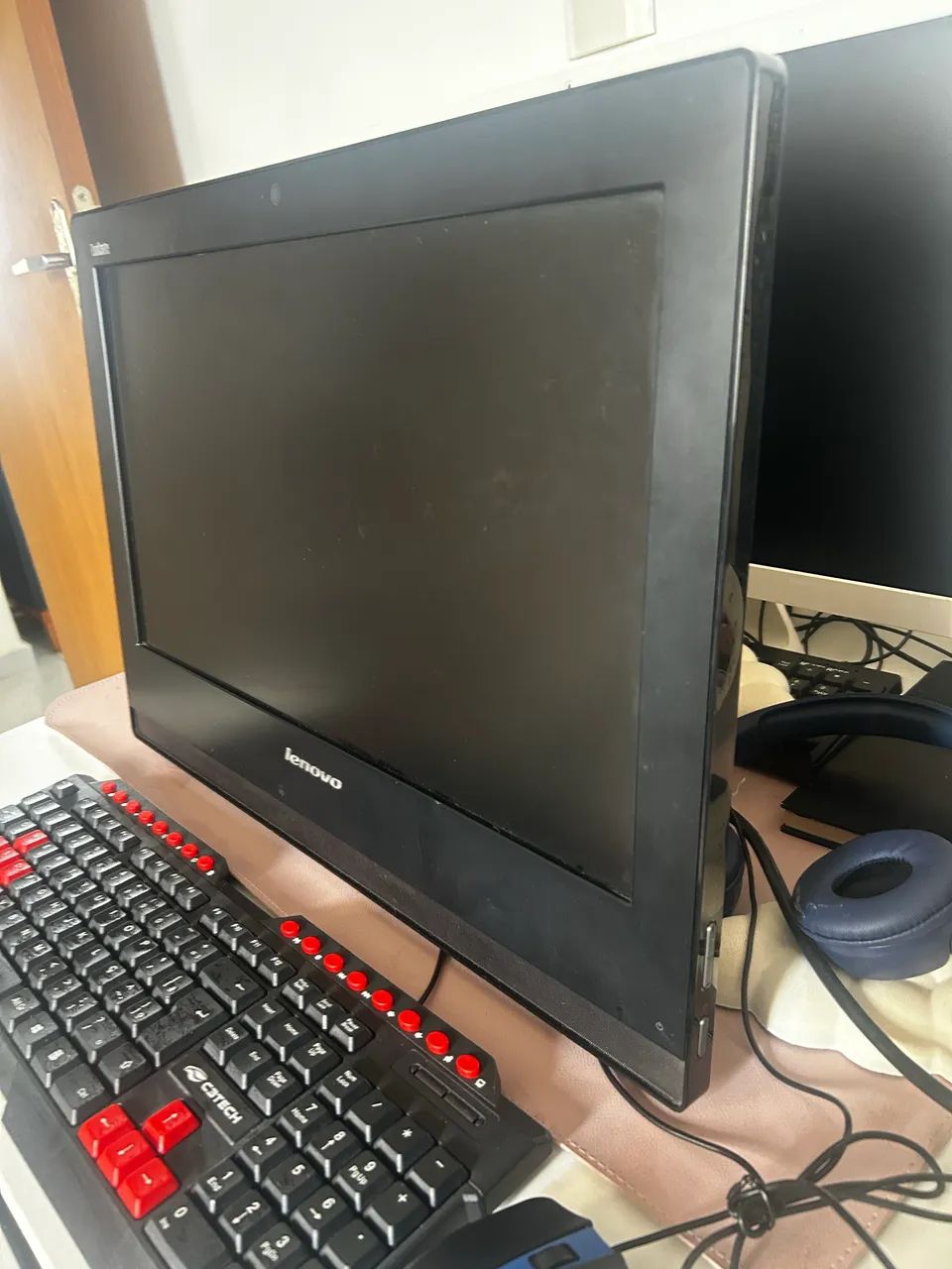 Pc all in one Lenovo - Foto 3