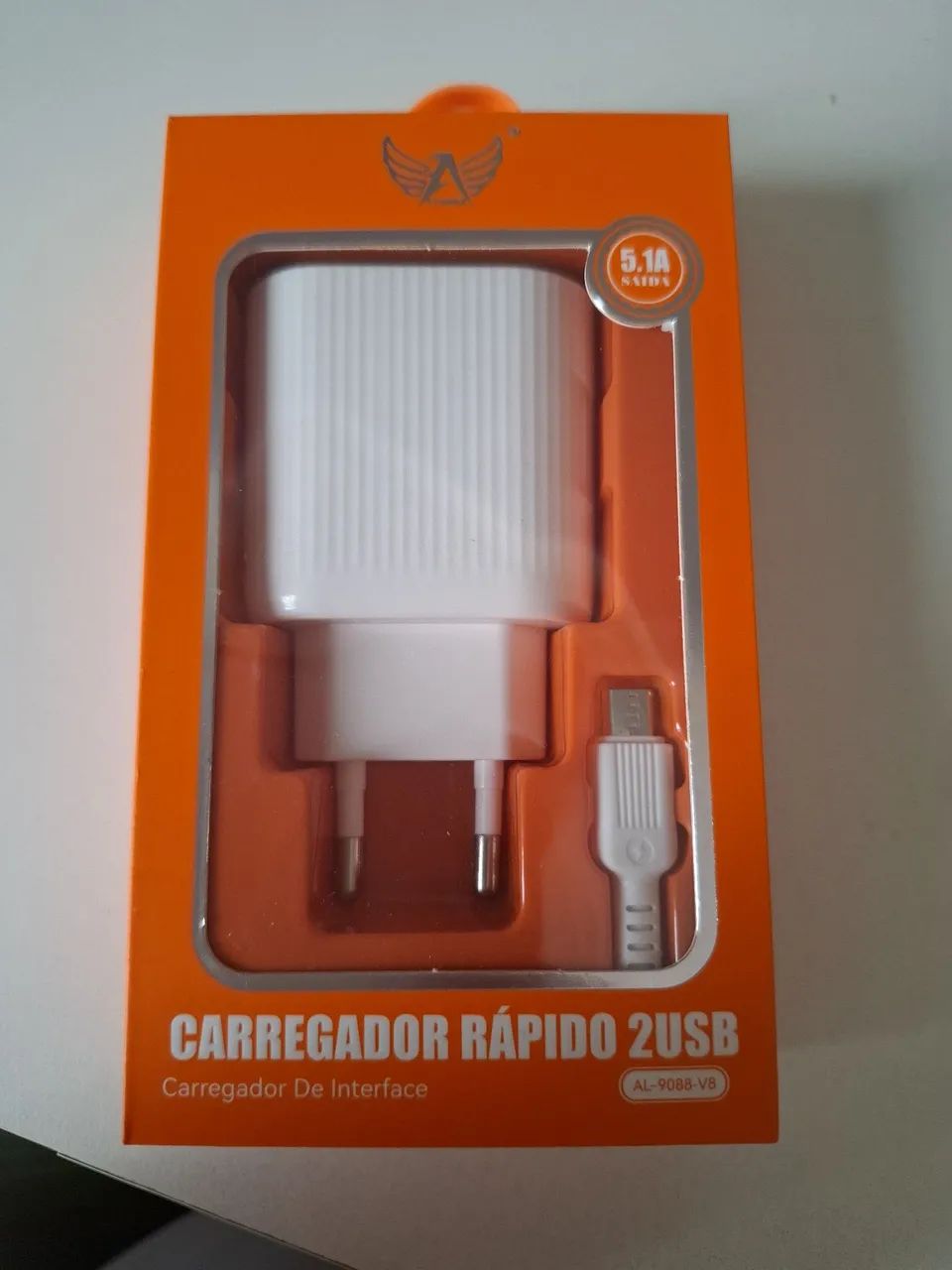 Carregador Rápido 2 USB com Cabo Micro USB - Novo