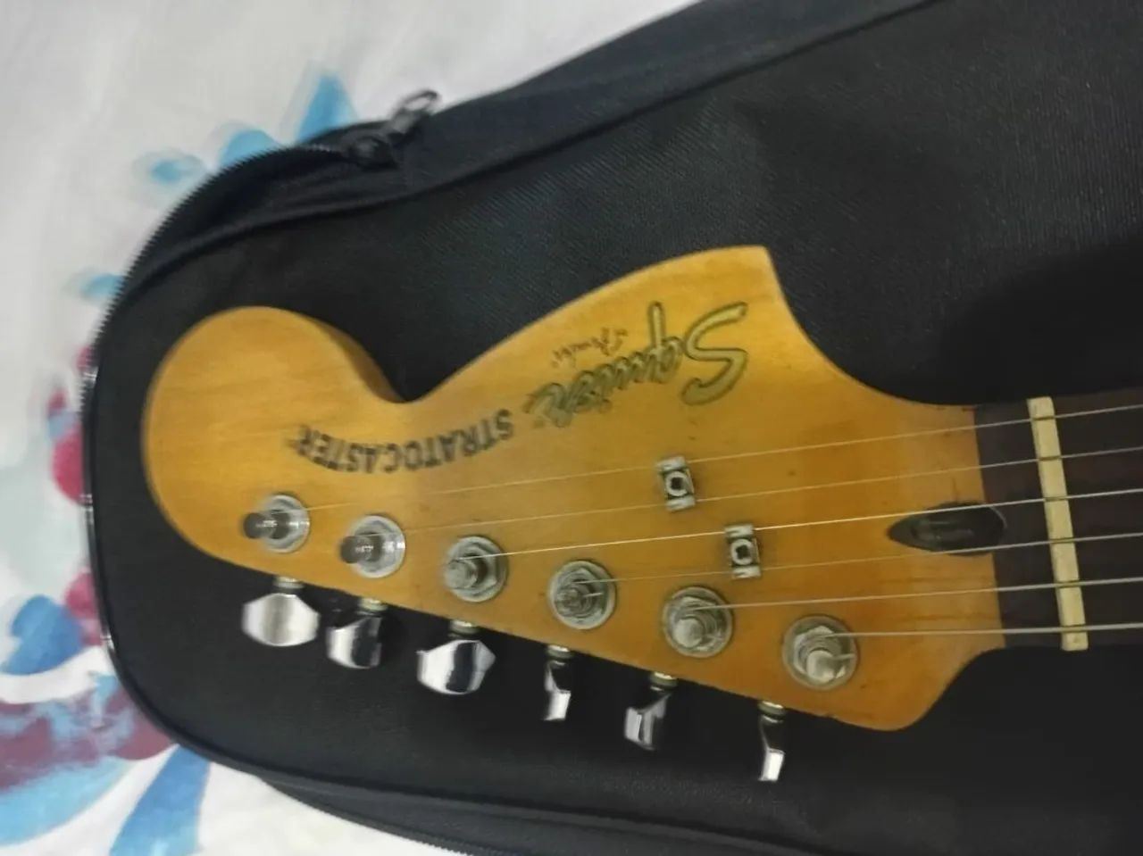 Guitarra squier  - Foto 2