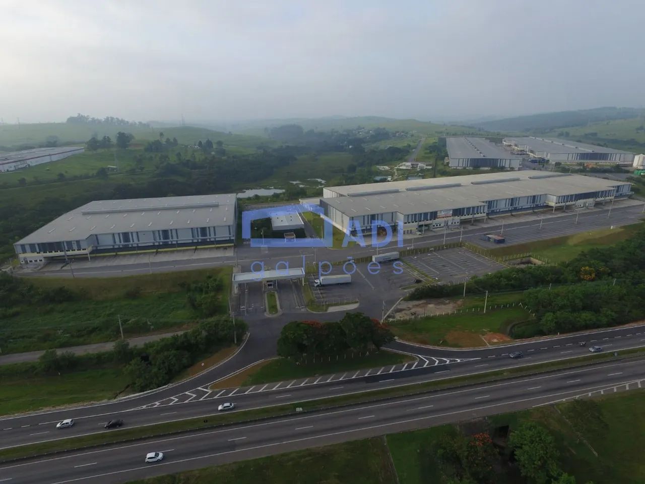 Galpão 11678 m² - 27 docas - Dutra - Caçapava - Foto 2