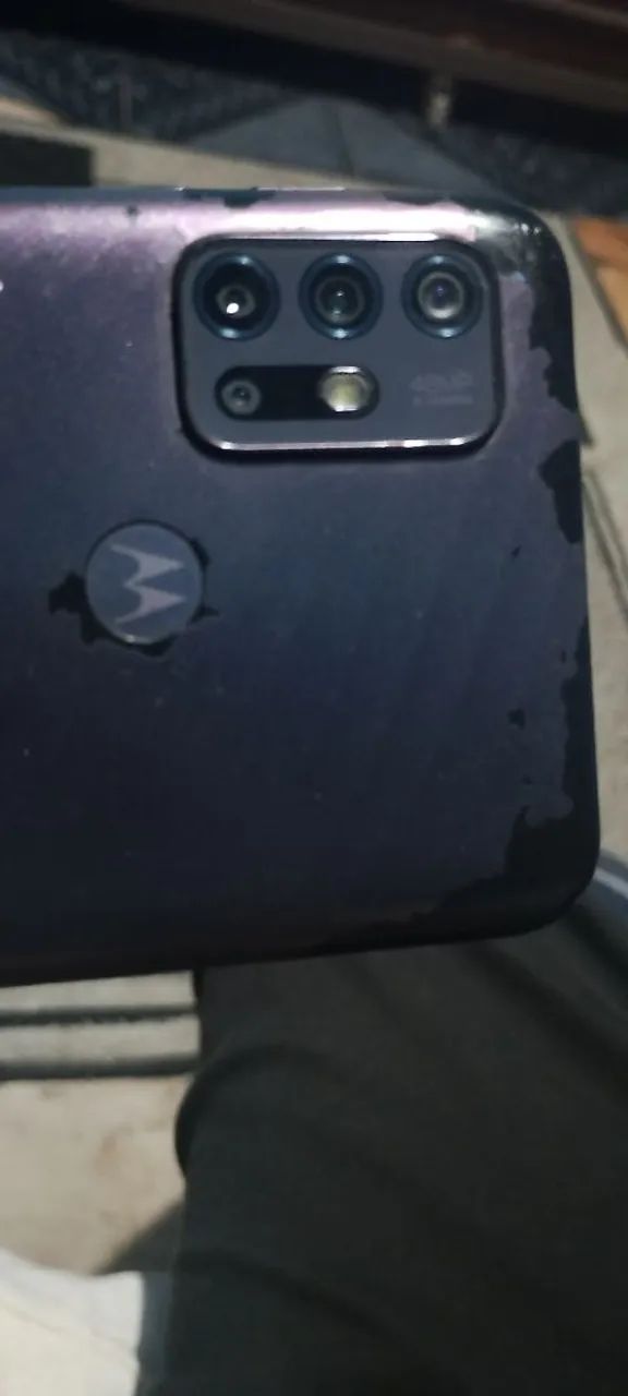 Um celular Motorola só presta as peça sem carregador  - Foto 2