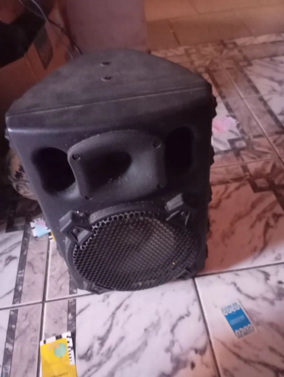 Caixa de som amplificadora