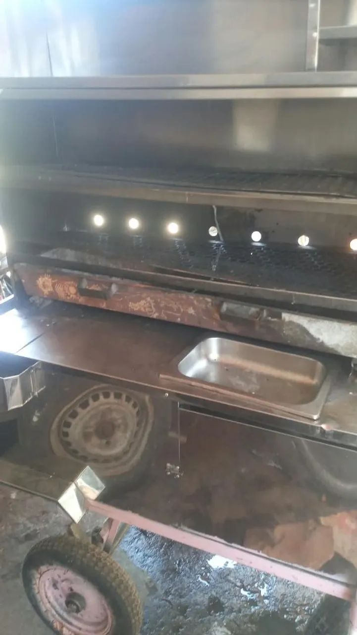 Vende-se carroça de espetinho em perfeito estado - Foto 4