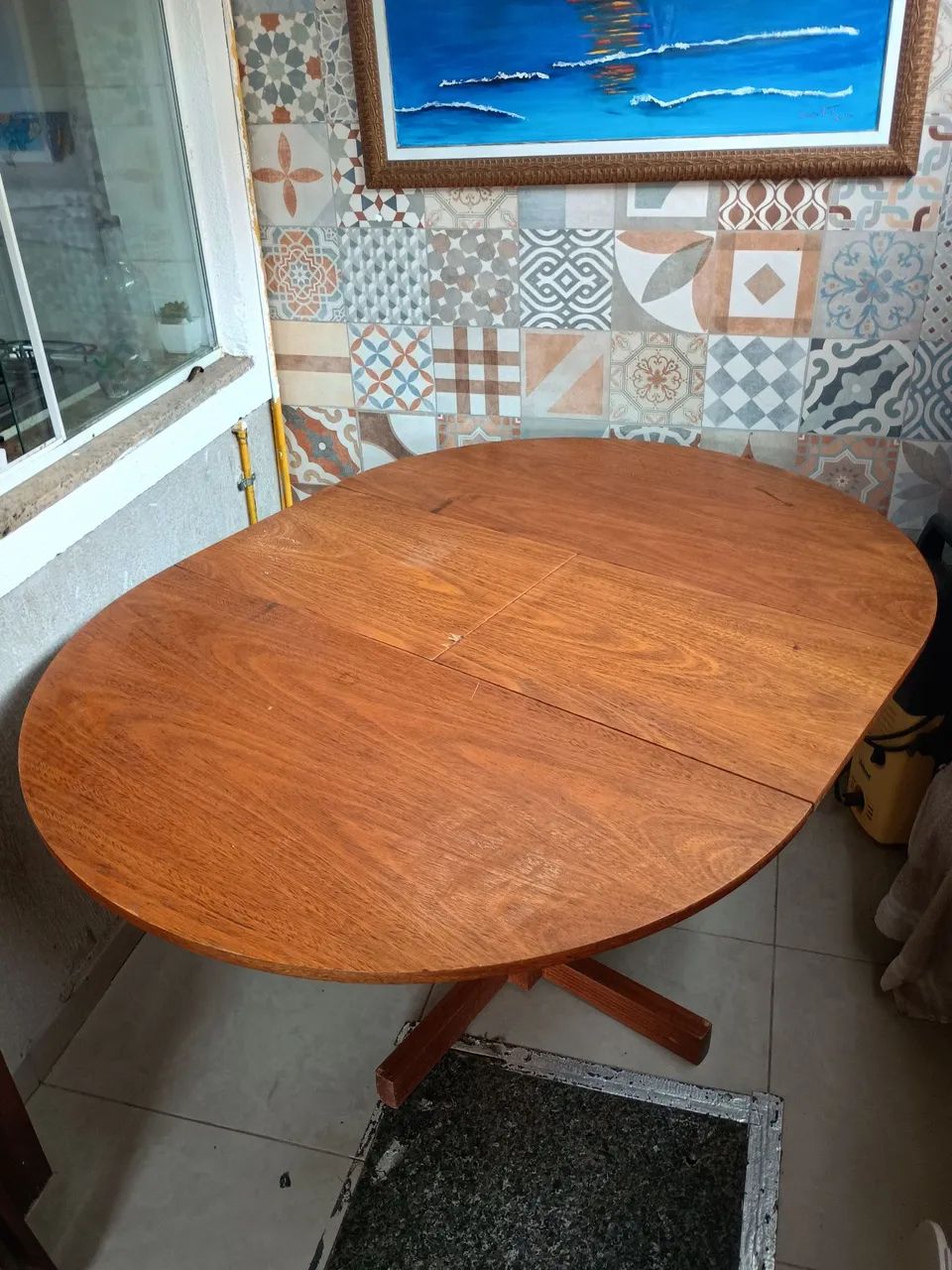Vendo mesa retrátil c/ 4 cadeiras  - Foto 5