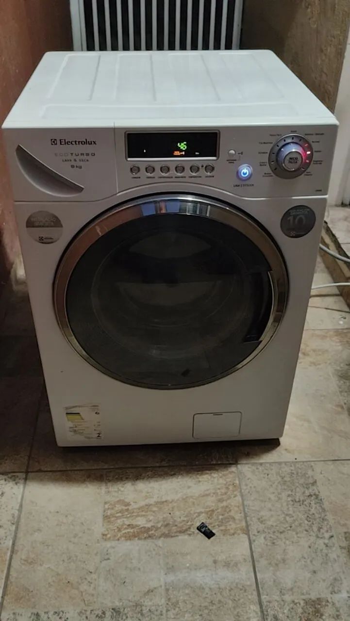 Lava e seca Electrolux Lse 09 9 kg.