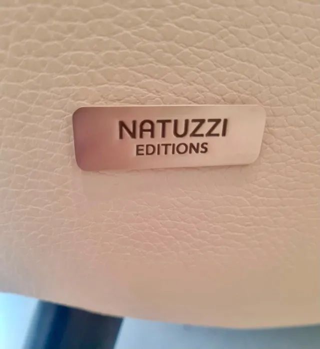 Sofá Natuzzi Editions Greg de Couro - Menos de 1 ano de uso! - Foto 5