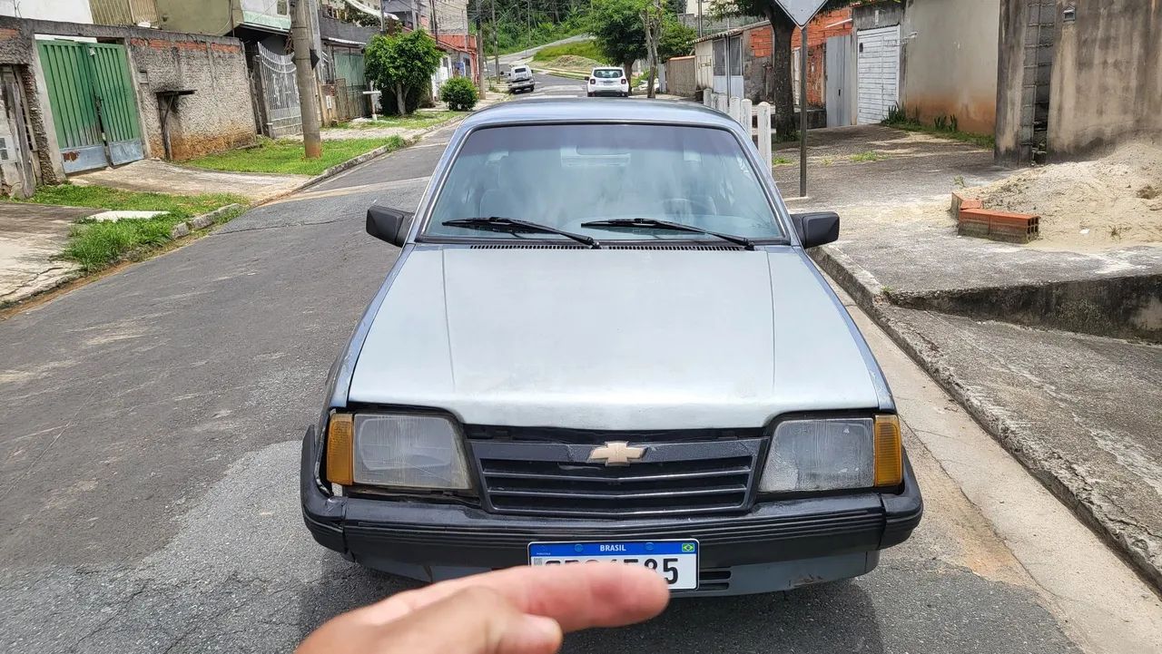 Chevrolet Monza Classic/ Sl/e/sr 1.8 1989