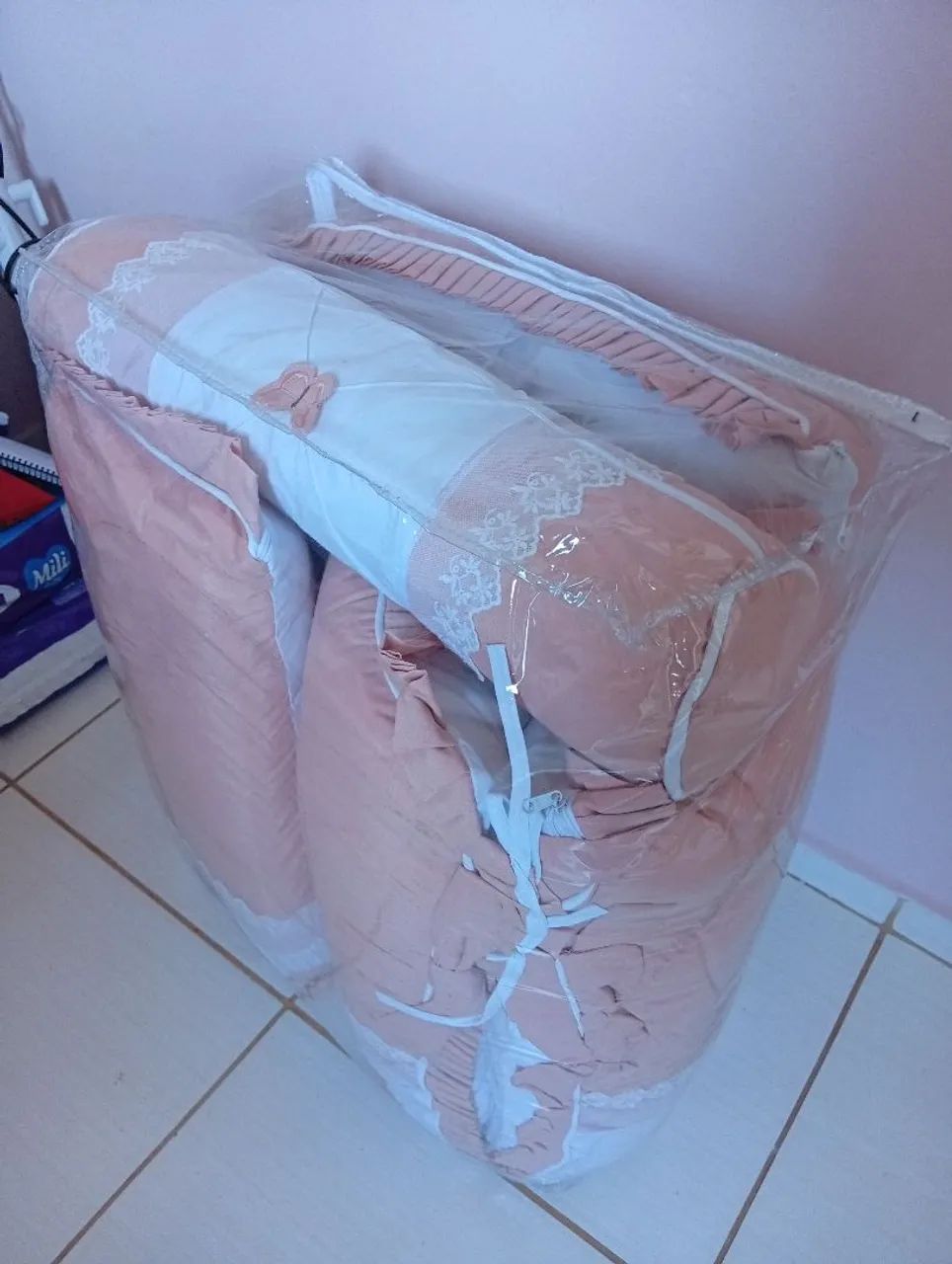 Vendo kit berço novo 