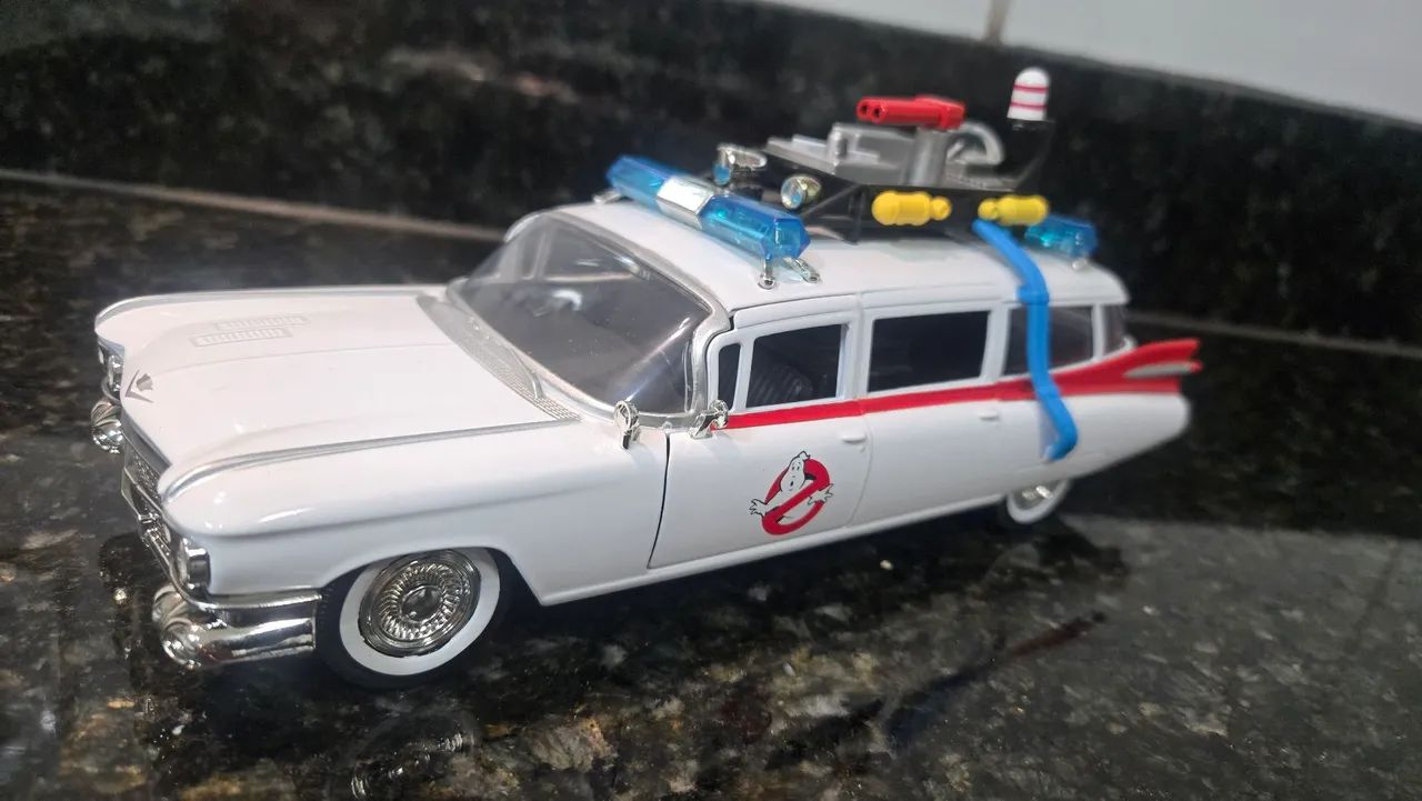 Carro caça fantasma  - Foto 3