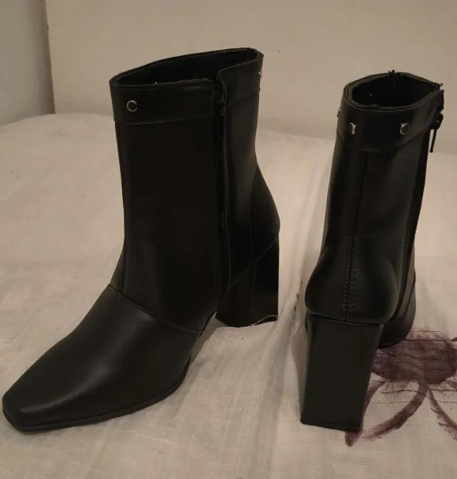 Bota de couro feminina  - Foto 2