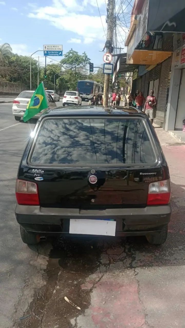 Fiat Uno Mille 1.0 Fire/ F.flex/ Economy 4P 2012 - Foto 4