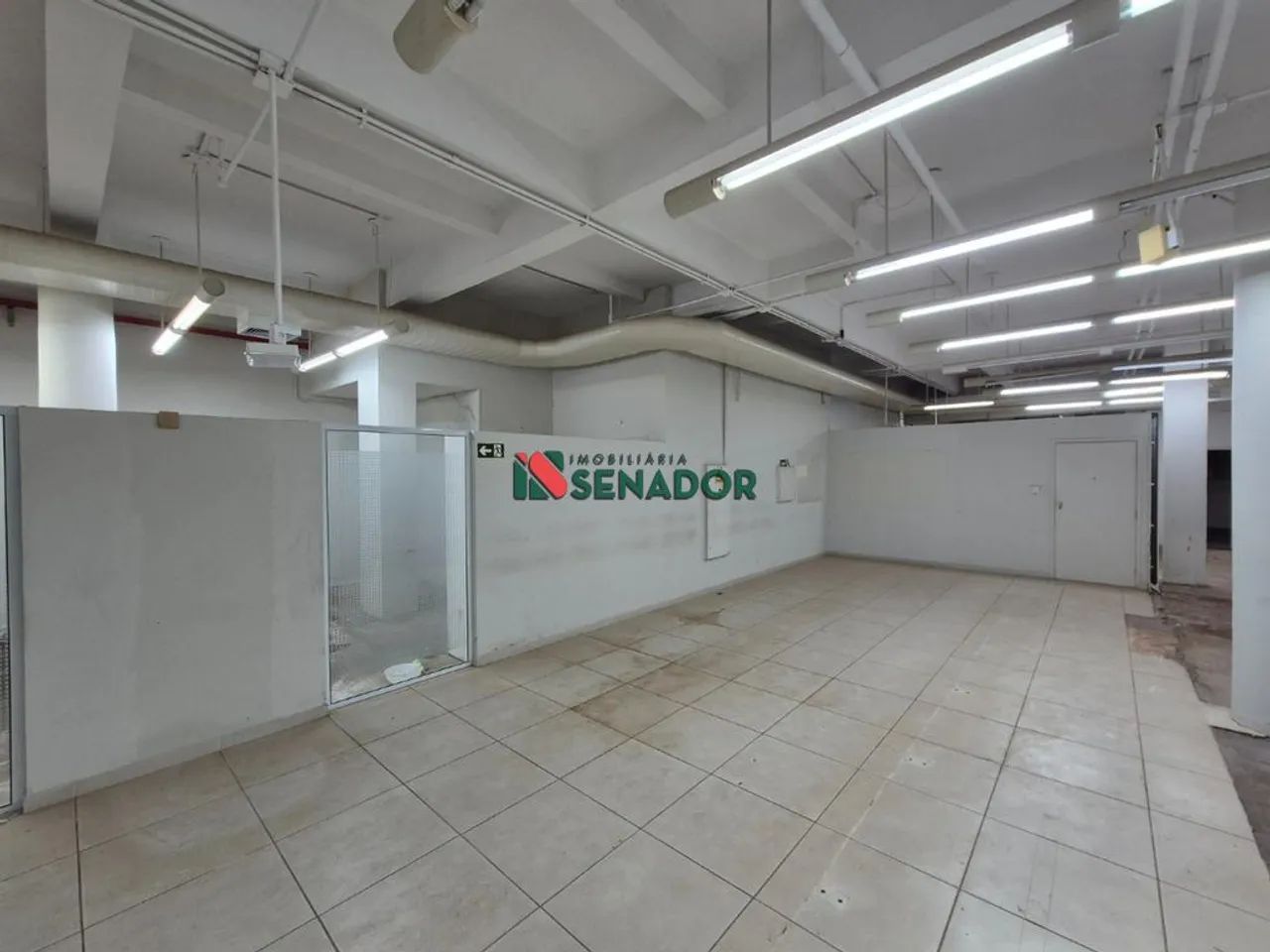 Sala à venda e para alugar em Londrina, Centro, com 377.18 m² - Foto 4